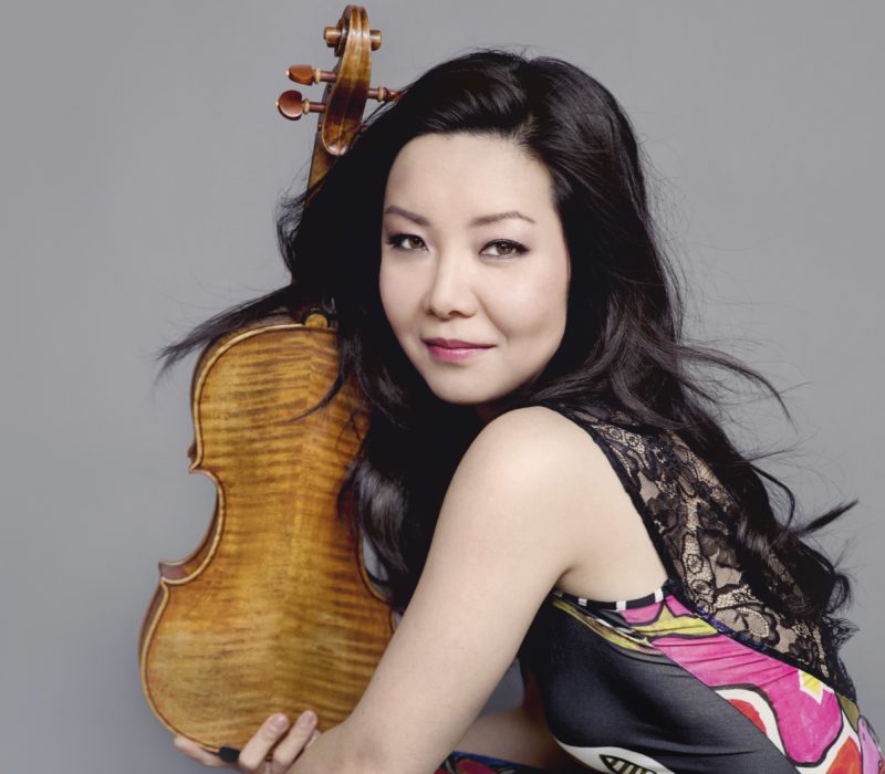 Artist Management Worldwide is proud to welcome award-winning Chinese Canadian violinist Yi-Jia Susanne Hou to its roster.